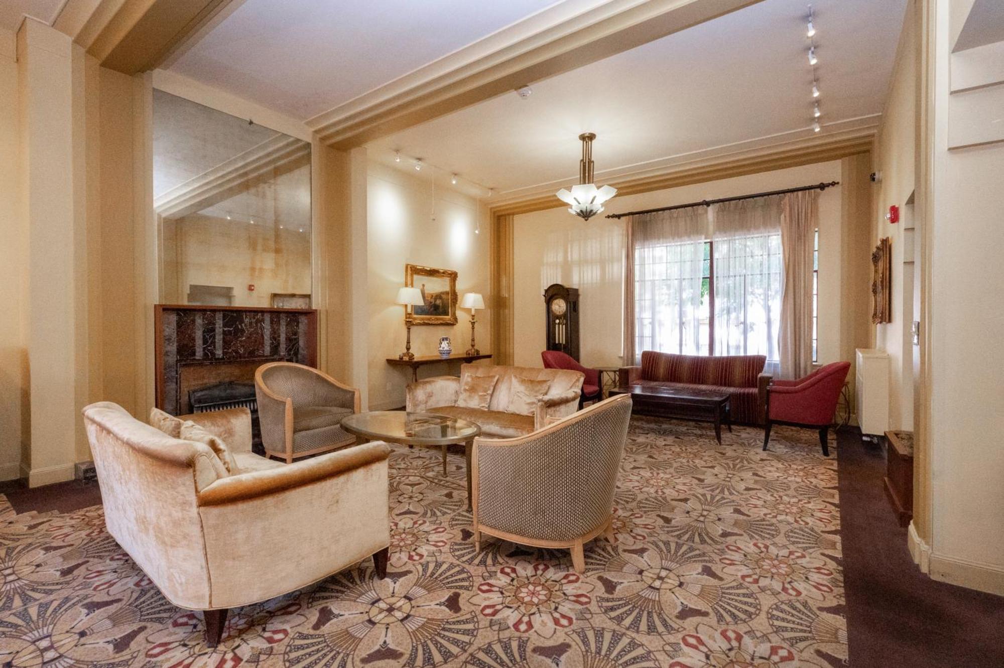 The Baroness Hotel Seattle Dış mekan fotoğraf