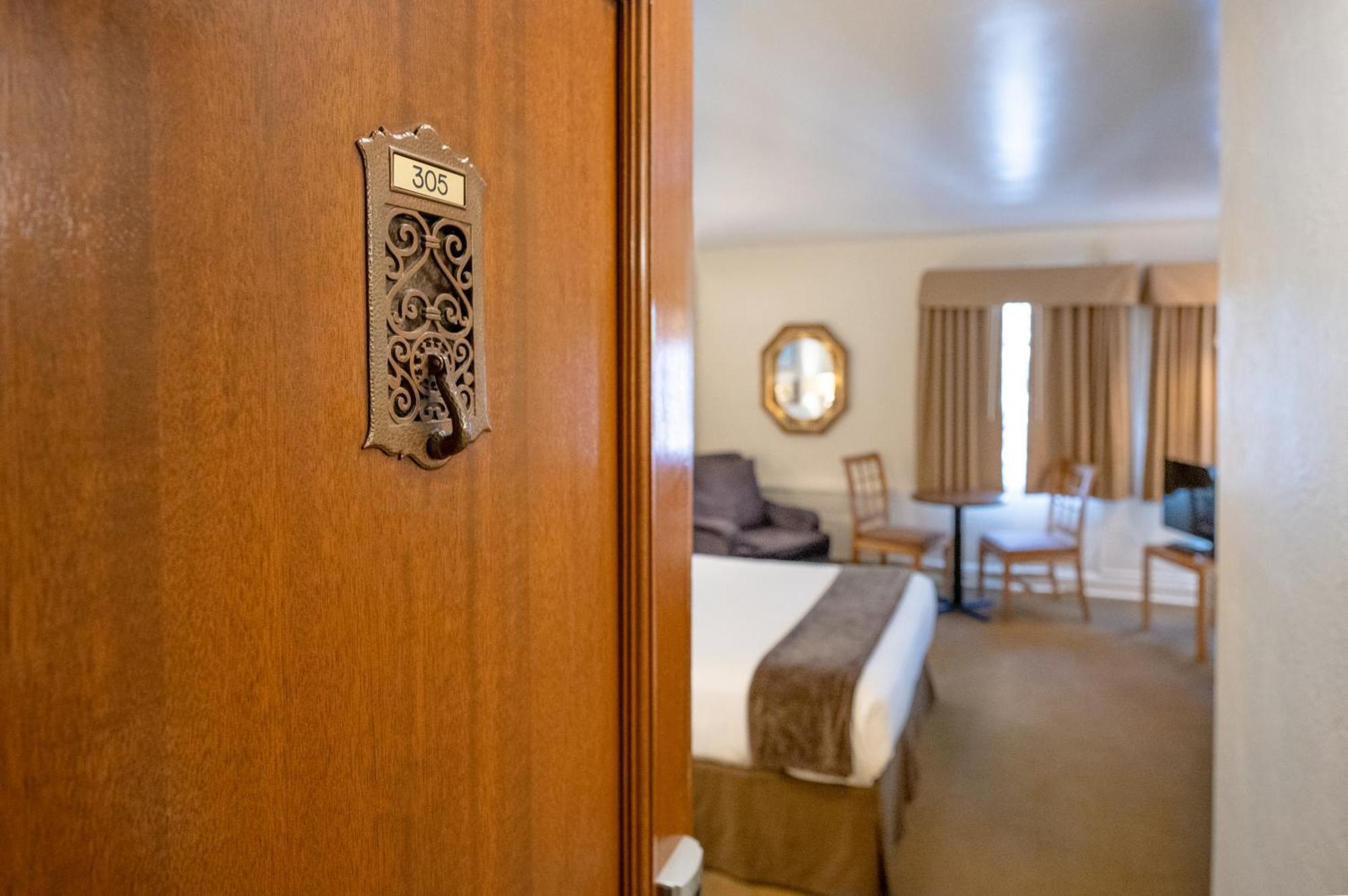 The Baroness Hotel Seattle Dış mekan fotoğraf